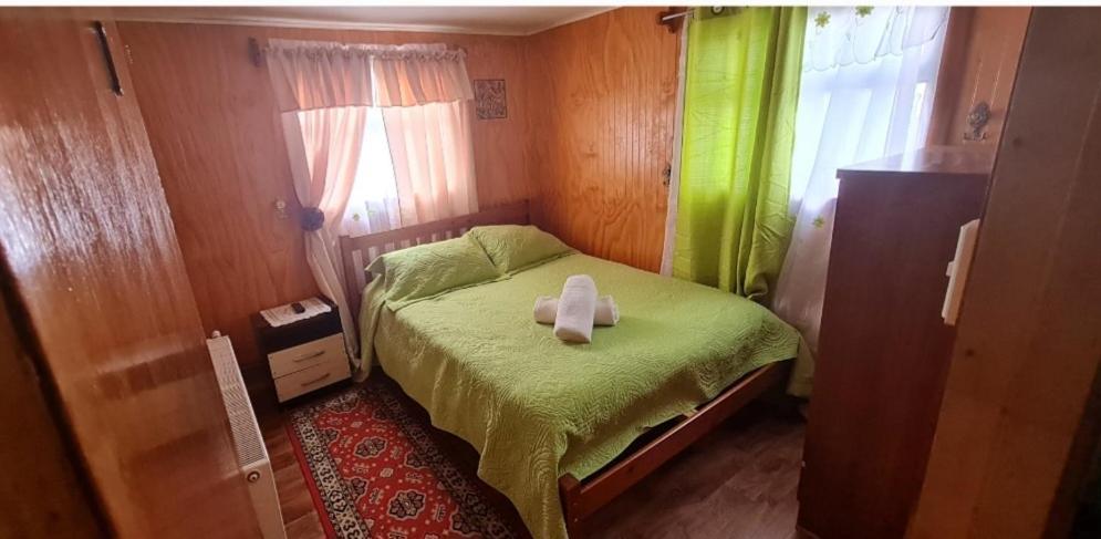 Hostal Beagle Hotel Puerto Williams Bagian luar foto