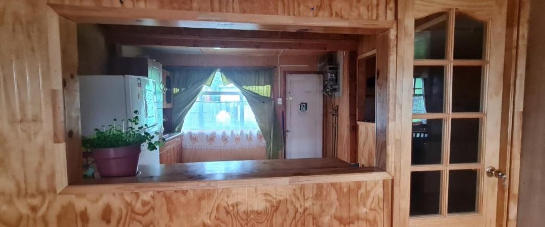 Hostal Beagle Hotel Puerto Williams Bagian luar foto
